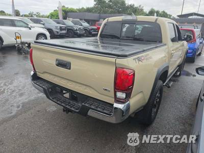 2019 Toyota Tacoma TRD Off-Road Crew Cab Medium Bed - zdjęcie 3 z 26 - miniatura