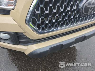 2019 Toyota Tacoma TRD Off-Road Crew Cab Medium Bed - zdjęcie 21 z 26 - miniatura