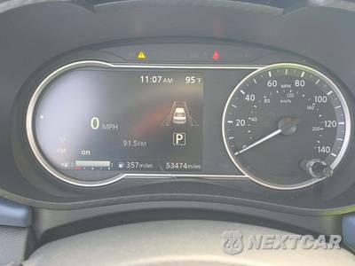 2024 Nissan Versa SV - zdjęcie 9 z 25 - miniatura