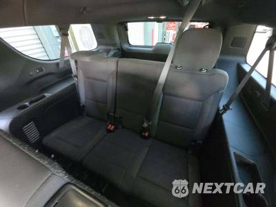 2023 Chevrolet Suburban LS 1LS - zdjęcie 14 z 26 - miniatura