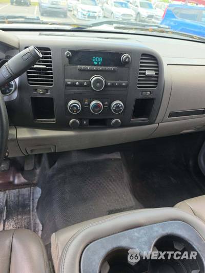 2011 Chevrolet Silverado 2500HD WT Crew Cab Long Bed 1WT - zdjęcie 10 z 32 - miniatura