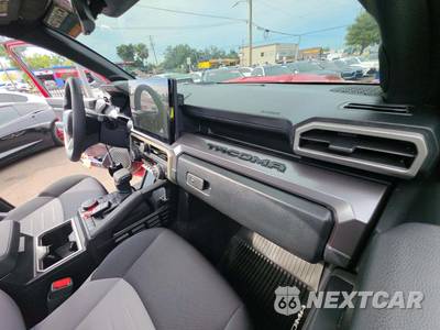 2026 Toyota Tacoma TRD Sport Crew Cab Medium Bed - zdjęcie 19 z 23 - miniatura