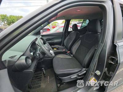 2020 Nissan Kicks S - zdjęcie 6 z 29 - miniatura