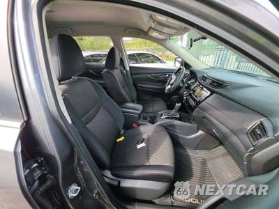 2017 Nissan Rogue S - zdjęcie 18 z 25 - miniatura