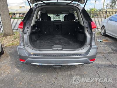 2017 Nissan Rogue S - zdjęcie 14 z 25 - miniatura
