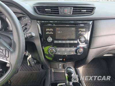 2017 Nissan Rogue S - zdjęcie 10 z 25 - miniatura