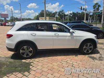 2019 Mercedes-Benz GLC 300 - zdjęcie 4 z 22 - miniatura