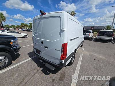 2025 Mercedes-Benz Sprinter 2500 Cargo Van Standard Roof 144.0" WB - zdjęcie 3 z 26 - miniatura