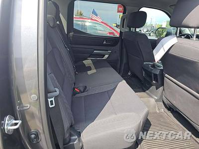 2024 Toyota Tundra SR5 Crew Cab Short Bed - zdjęcie 16 z 24 - miniatura