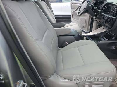 2003 Toyota Sequoia SR5 - zdjęcie 19 z 28 - miniatura