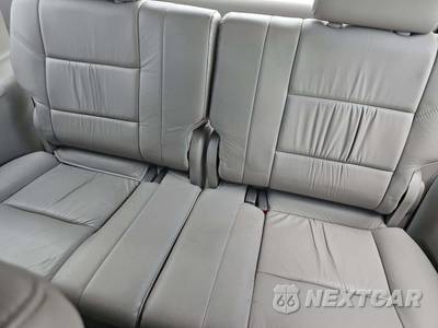 2003 Toyota Sequoia SR5 - zdjęcie 14 z 28 - miniatura