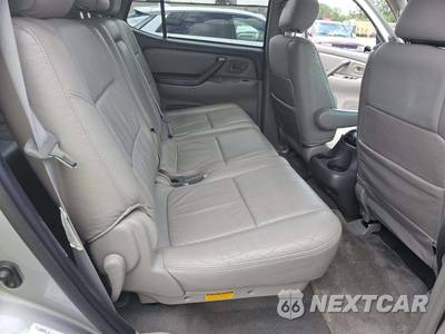 2003 Toyota Sequoia SR5 - zdjęcie 17 z 28 - miniatura
