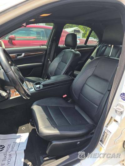 2012 Mercedes-Benz C 350 Sedan - zdjęcie 6 z 24 - miniatura