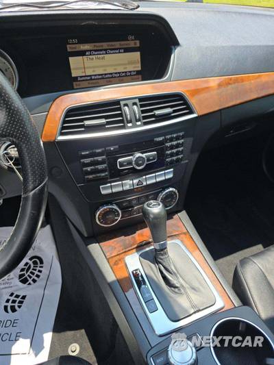 2012 Mercedes-Benz C 350 Sedan - zdjęcie 10 z 24 - miniatura