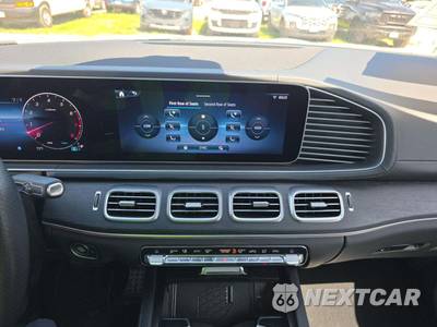 2025 Mercedes-Benz GLS 450 4MATIC - zdjęcie 10 z 29 - miniatura