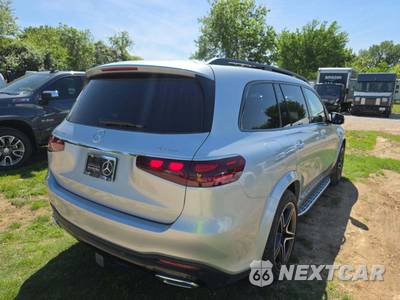 2025 Mercedes-Benz GLS 450 4MATIC - zdjęcie 3 z 29 - miniatura