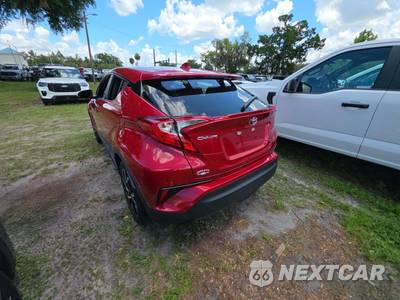 2020 Toyota C-HR XLE - zdjęcie 2 z 23 - miniatura