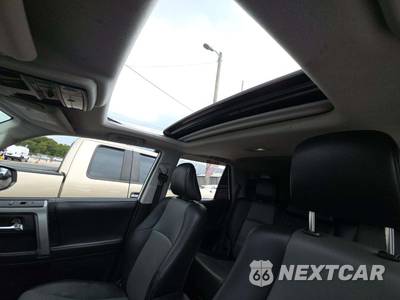 2015 Toyota 4Runner SR5 Premium - zdjęcie 11 z 22 - miniatura