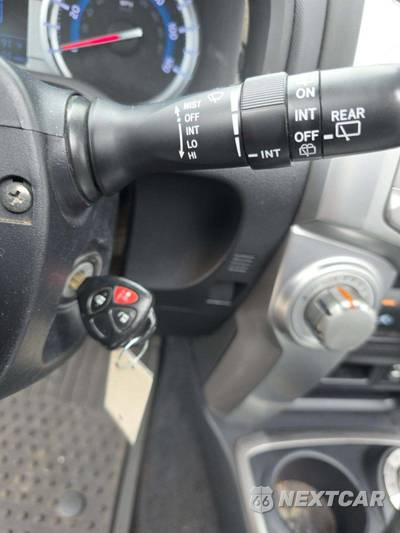 2015 Toyota 4Runner SR5 Premium - zdjęcie 8 z 22 - miniatura