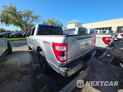 2023 Ford F-150 LARIAT Crew Cab Short Bed - zdjęcie 2 z 20 - miniatura