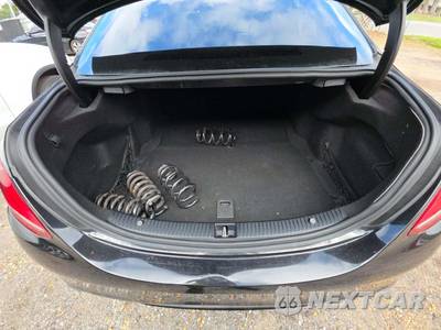 2018 Mercedes-Benz AMG C 63 S Sedan - zdjęcie 14 z 22 - miniatura