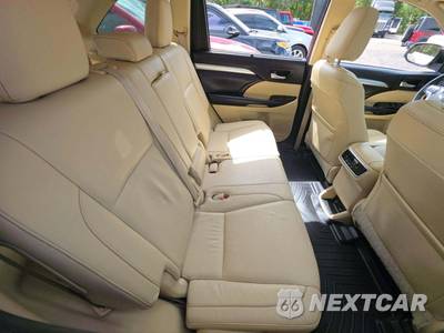 2015 Toyota Highlander XLE - zdjęcie 16 z 20 - miniatura