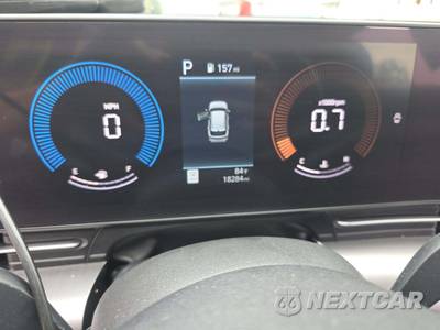 2025 Hyundai Kona SEL - zdjęcie 9 z 20 - miniatura