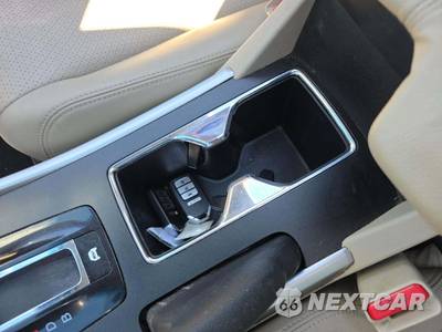 2015 Honda Accord Hybrid Touring Sedan - zdjęcie 8 z 22 - miniatura