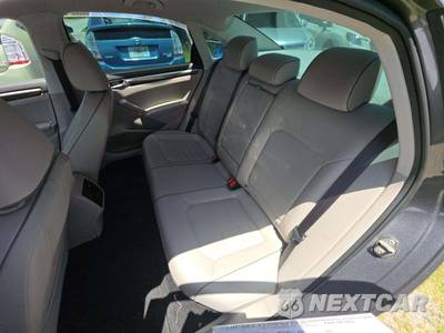 2017 Volkswagen Passat 1.8T SE - zdjęcie 13 z 20 - miniatura