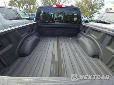 2023 Ford F-150 XLT Crew Cab Short Bed - zdjęcie 14 z 20 - miniatura