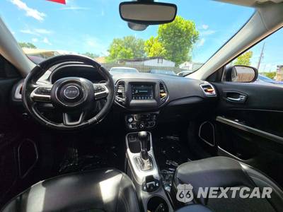 2019 Jeep Compass Latitude - zdjęcie 10 z 20 - miniatura