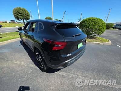 2024 Chevrolet Trax 1RS - zdjęcie 2 z 20 - miniatura