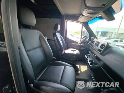 2024 Mercedes-Benz Sprinter 2500 Cargo Van Standard Roof 144.0" WB - zdjęcie 17 z 19 - miniatura
