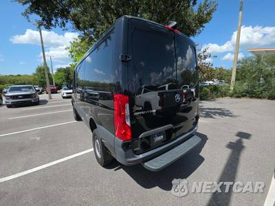 2024 Mercedes-Benz Sprinter 2500 Cargo Van Standard Roof 144.0" WB - zdjęcie 2 z 19 - miniatura