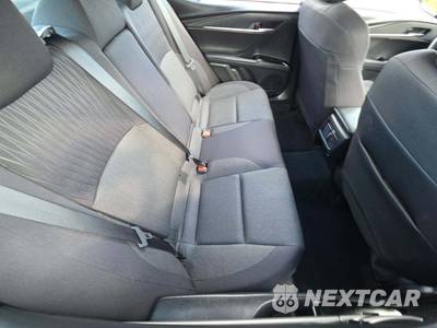 2025 Toyota Camry LE - zdjęcie 16 z 20 - miniatura