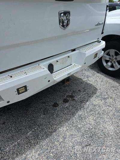 2017 Ram 2500 Tradesman Crew Cab Long Bed - zdjęcie 27 z 29 - miniatura