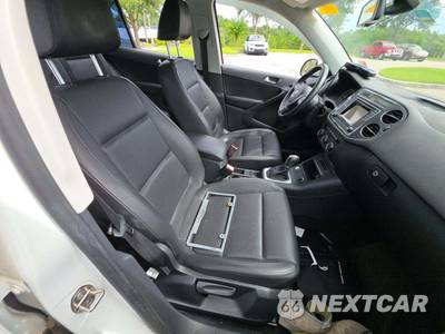 2016 Volkswagen Tiguan S - zdjęcie 18 z 23 - miniatura