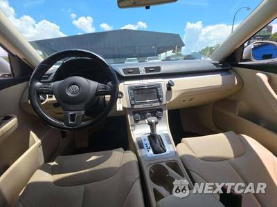 2010 Volkswagen Passat Wagon Komfort - zdjęcie 10 z 20 - miniatura