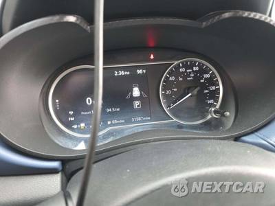 2025 Nissan Versa SV - zdjęcie 9 z 21 - miniatura