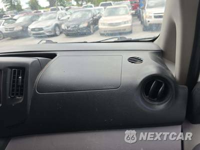 2016 Nissan NV200 Compact Cargo S 115.2" WB - zdjęcie 17 z 18 - miniatura