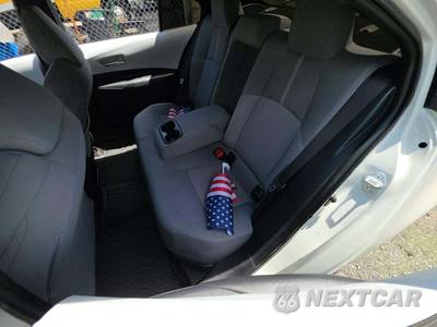 2020 Toyota Corolla SE Sedan - zdjęcie 13 z 26 - miniatura