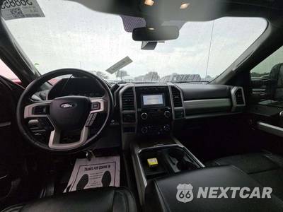 2019 Ford Super Duty F-250 Lariat Crew Cab Medium Bed - zdjęcie 10 z 20 - miniatura
