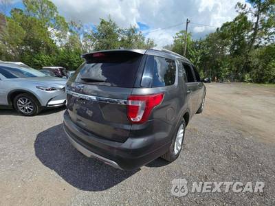 2017 Ford Explorer XLT - zdjęcie 3 z 22 - miniatura