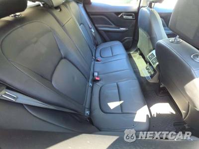 2017 Jaguar F-PACE Premium - zdjęcie 16 z 20 - miniatura