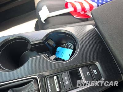 2025 Honda Civic Sedan Sport - zdjęcie 8 z 20 - miniatura
