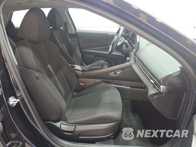 2023 Hyundai Elantra SEL - zdjęcie 18 z 28 - miniatura