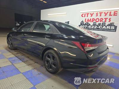 2023 Hyundai Elantra SEL - zdjęcie 2 z 28 - miniatura