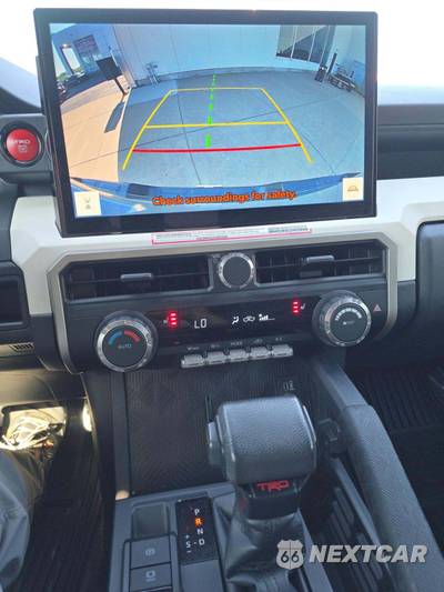 2024 Toyota Tacoma TRD Sport Crew Cab Medium Bed - zdjęcie 7 z 22 - miniatura