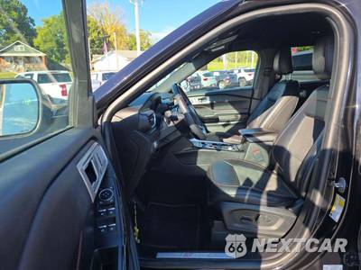 2022 Ford Explorer ST-Line - zdjęcie 3 z 27 - miniatura