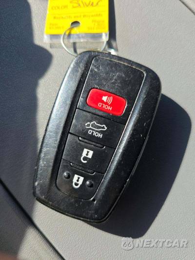 2022 Toyota Highlander XLE - zdjęcie 5 z 32 - miniatura